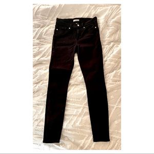 GOOD AMERICAN JEANS 🖤🤍